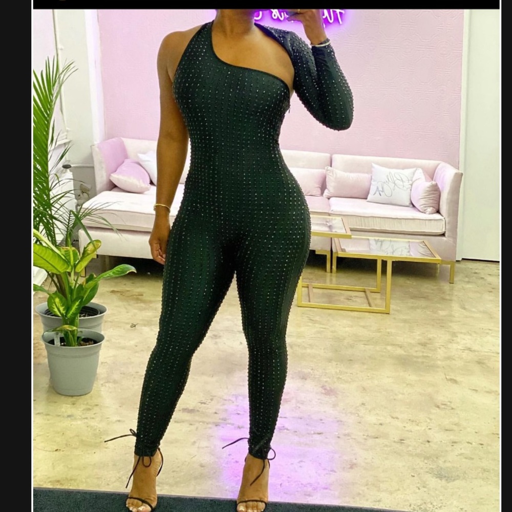 Spandex jumpsuit from Bflyla boutique